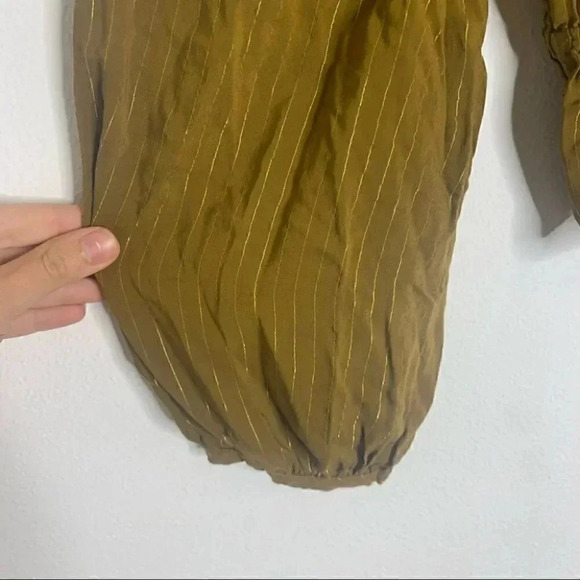 Balloon Sleeve green brown & golden metallic Peplum Blouse - Universal Thread xl - Picture 12 of 12